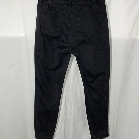 Royalty For Me Jet Black Skinny Pants - Picture 5 of 10
